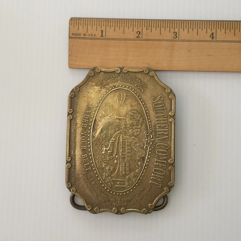 Southern Comfort Under You Belt Buckle Solid Brass Made In England Great Vintage